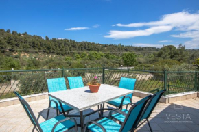 Vintage Maisonette with 3-bdrms, Akti Elias Halkidiki